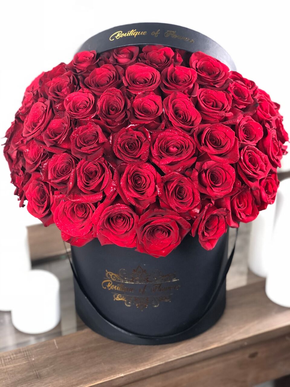 50 RED ROSE ROUND BOX